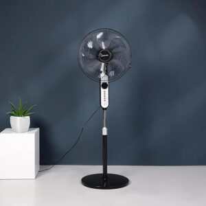 Classic Stand Fan ©