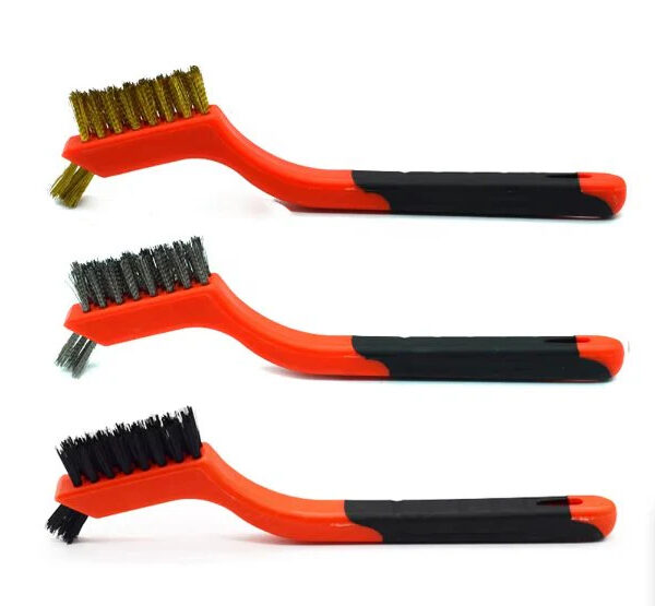 Remove Rust Brush